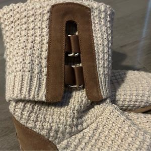 Women’s knit knee length Uggs
